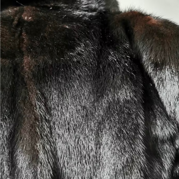 Vintage Saga Mink fur/ Outwear dark brown mink Coat/women size LG-XL (11) - Picture 5 of 17